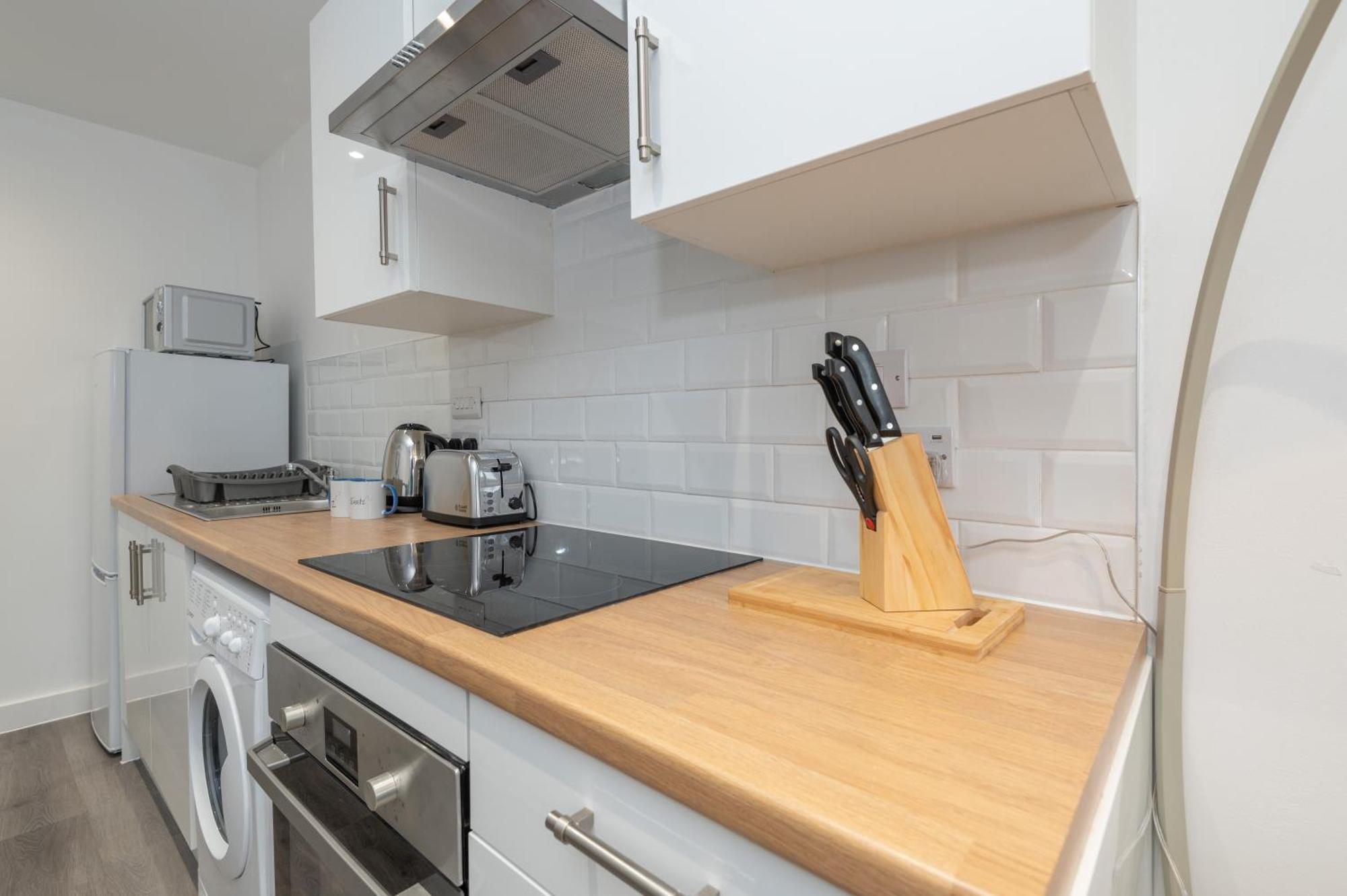 Thornhill House Serviced
