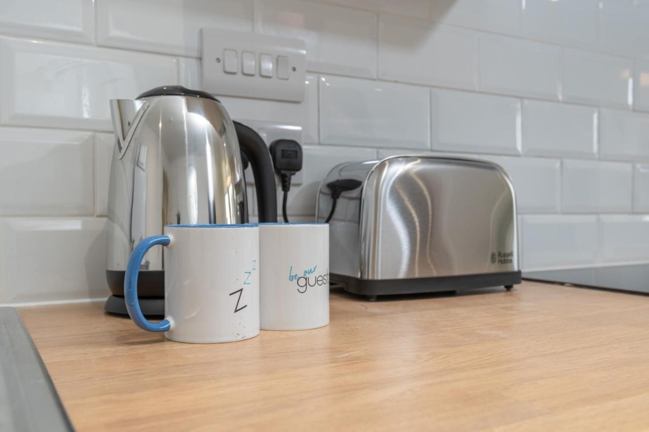 Apartment Thornhill House Serviced Wakefield