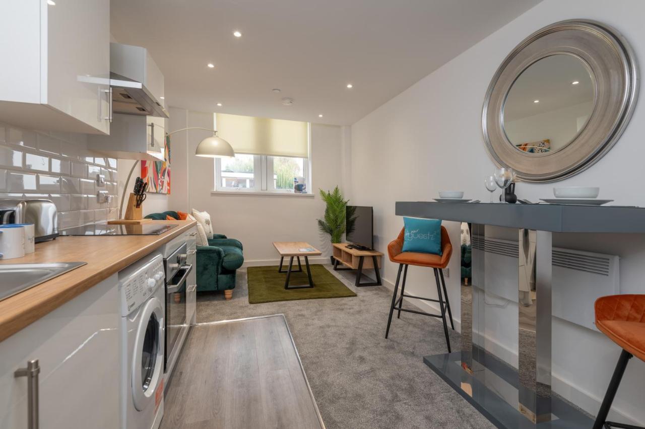 Thornhill House Serviced Apartment