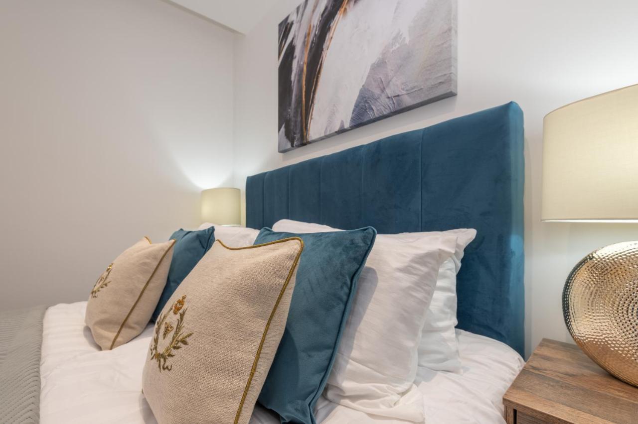 Thornhill House Serviced